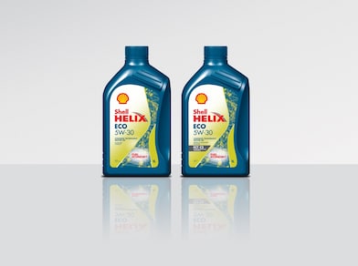 두 병의 쉘 힐릭스 광유계 엔진 오일